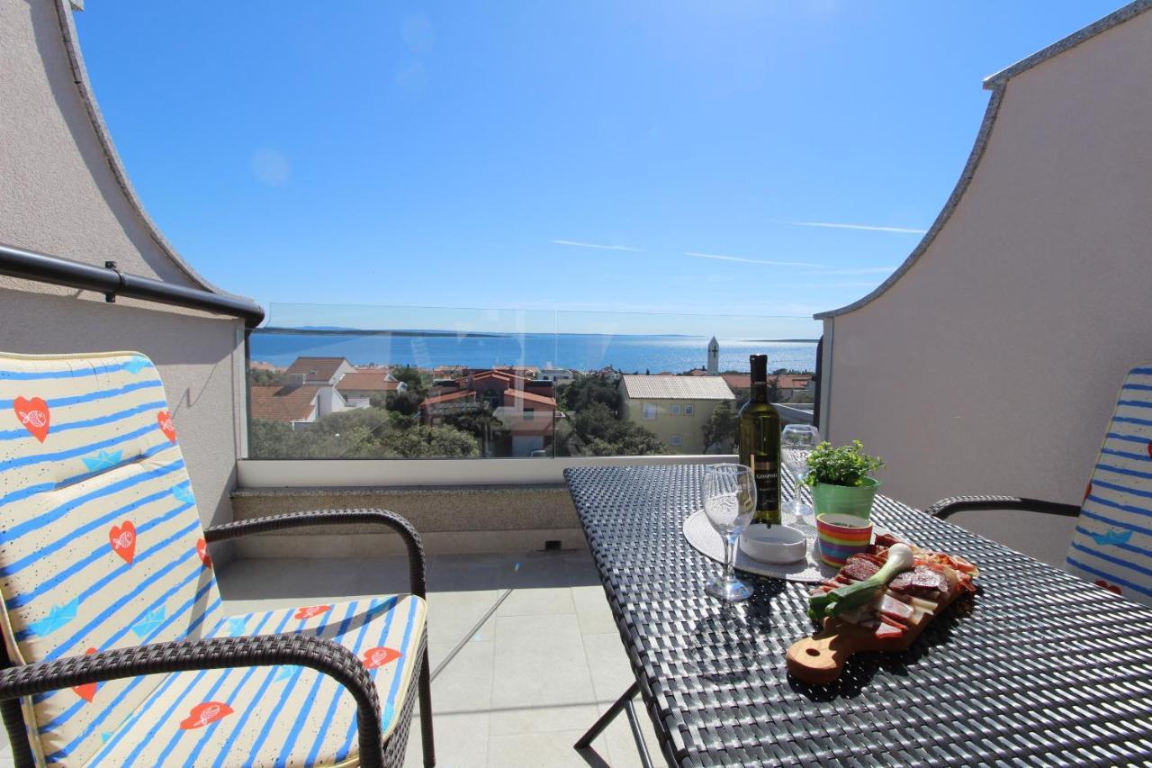 Apartments And Rooms With Parking Space Mandre, Pag - 6309 Kolan Eksteriør bilde